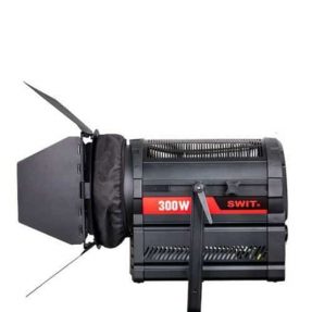 SWIT S-2330 300W fresnelový LED reflektor