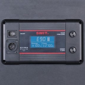 SWIT PL-E90 3-kit so statívmi v transportnom kufri