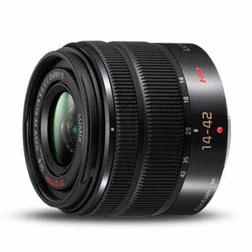 Panasonic LUMIX G Vario 14-42mm / F3.5-5.6 II ASPH. / MEGA O.I.S.