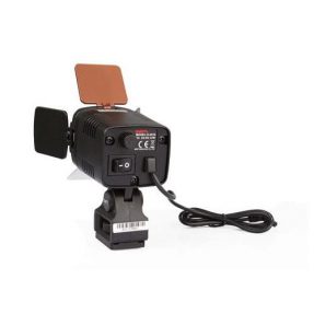 SWIT S-2010 4-LED kamerové svetlo (výroba ukončená)