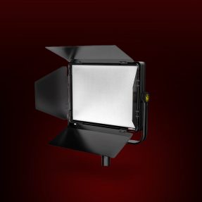 iFootage Anglerfish  SL1 6 inch Mini Bowens mount fresnel 6FPM